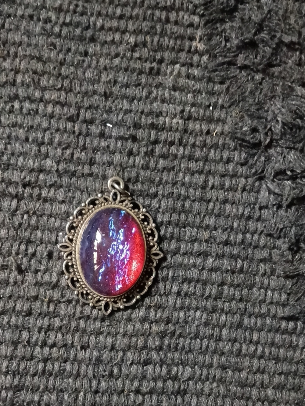 Vintage-Inspired Iridescent Purple & Red Glass Pendant Necklace